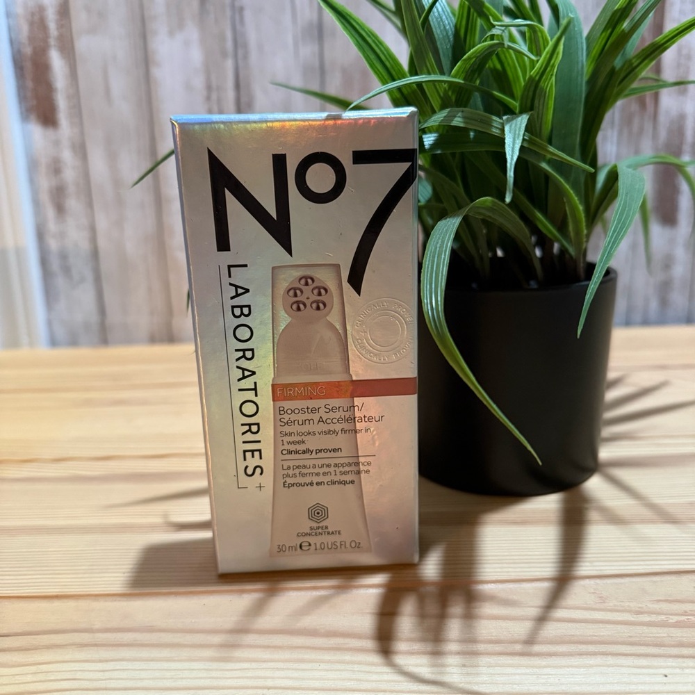 No7 Laboratories Booster Serum - Silver